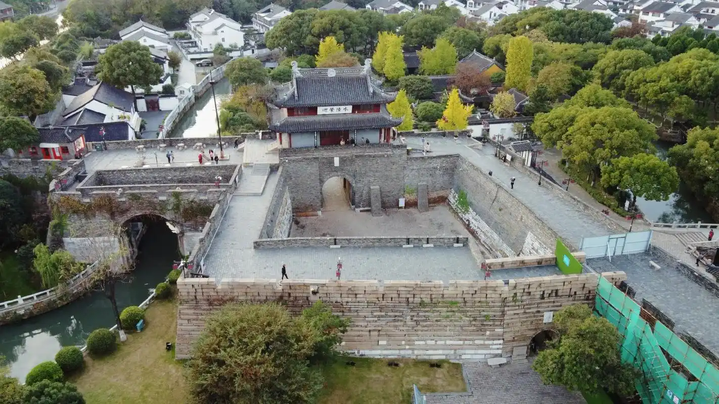 Ancient City Wall gallery 3