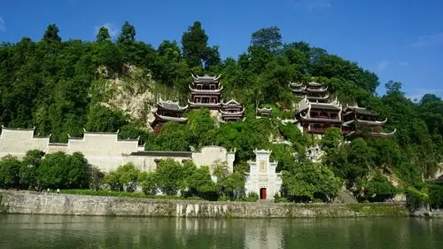 the ancient town in the mountains