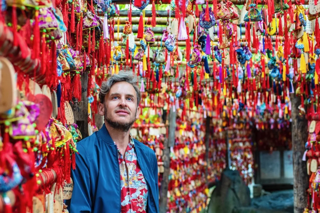 Customized travel to Chengdu