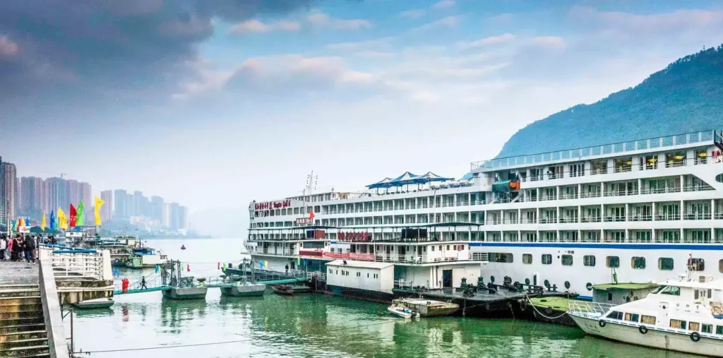 Is a Yangtze River cruise worth it?