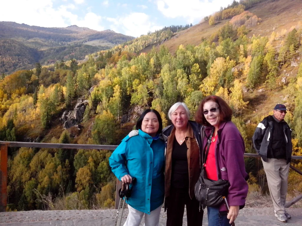 Can I travel to Xinjiang alone?