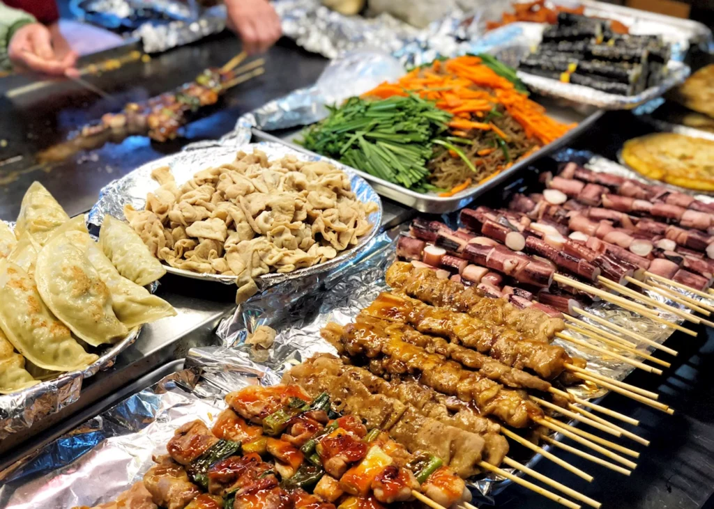 A Guide to the Best Food Tours in China