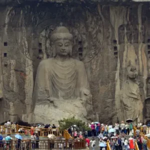 The Influence of Buddhism in Luoyang: Temples and Culture