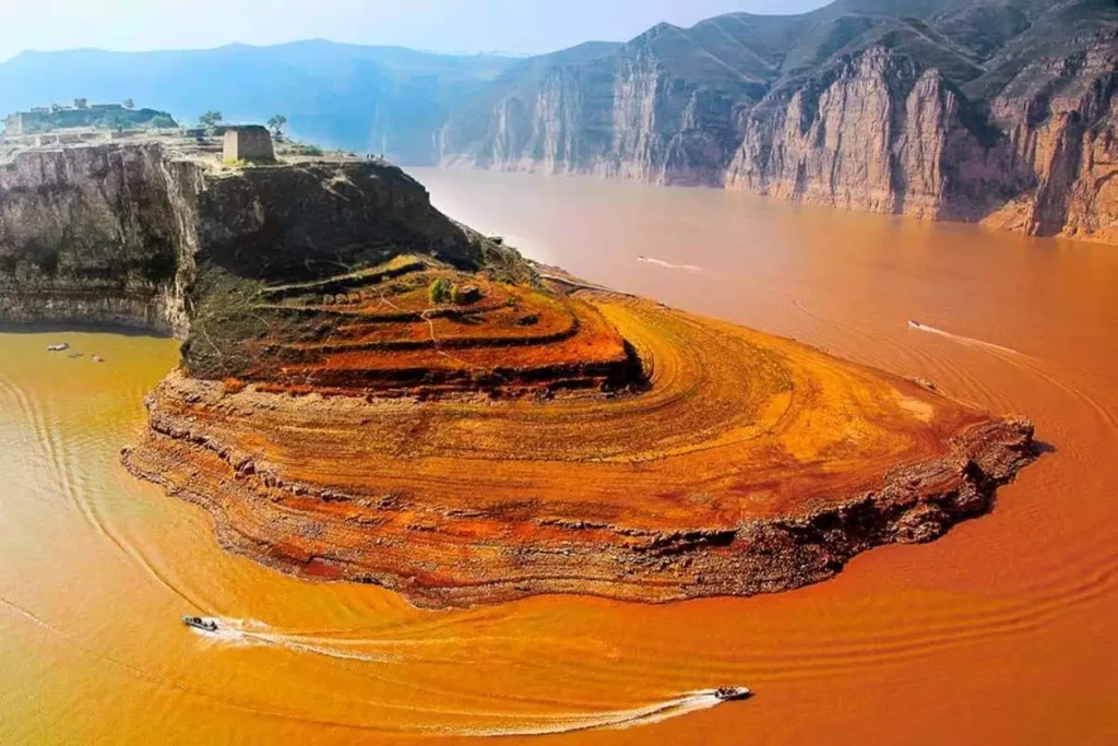 Discovering the Wonders of the Yellow River