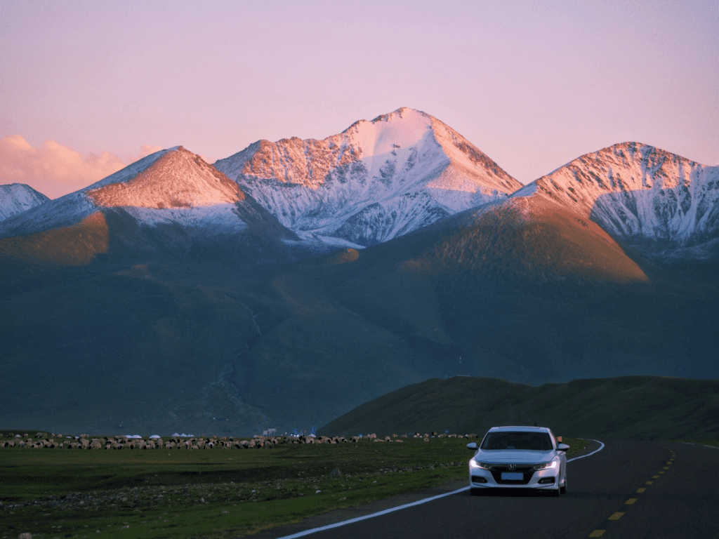 Navigating Xinjiang: Transportation Tips for Travelers