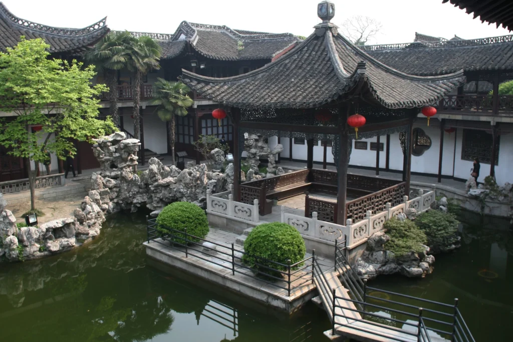 The Beauty of Traditional Chinese Architecture