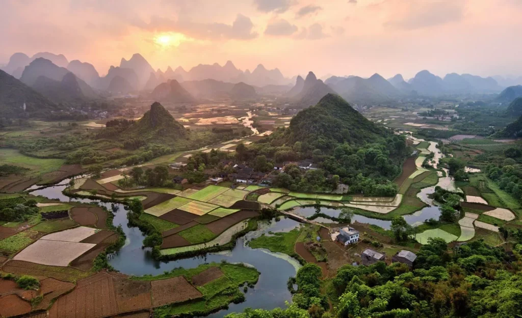The Stunning Landscapes of Guilin and Yangshuo