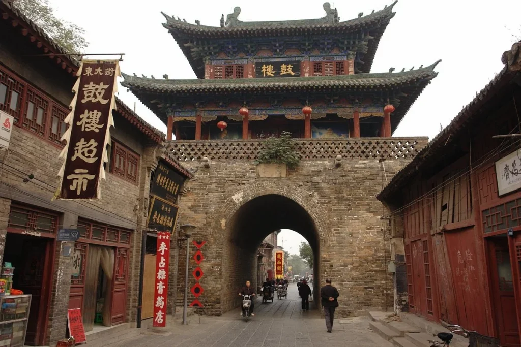 Exploring the Ancient Tombs of Luoyang: A Journey Back in Time