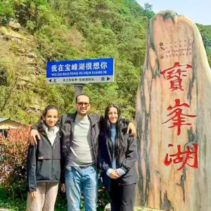 5 Days Zhangjiajie Fenghuang Tour with Furong Ancient Town