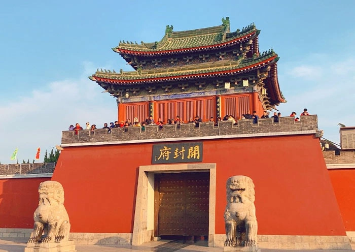 3 Days Henan Highlights Tour: Luoyang, Shaolin Temple, Kaifeng