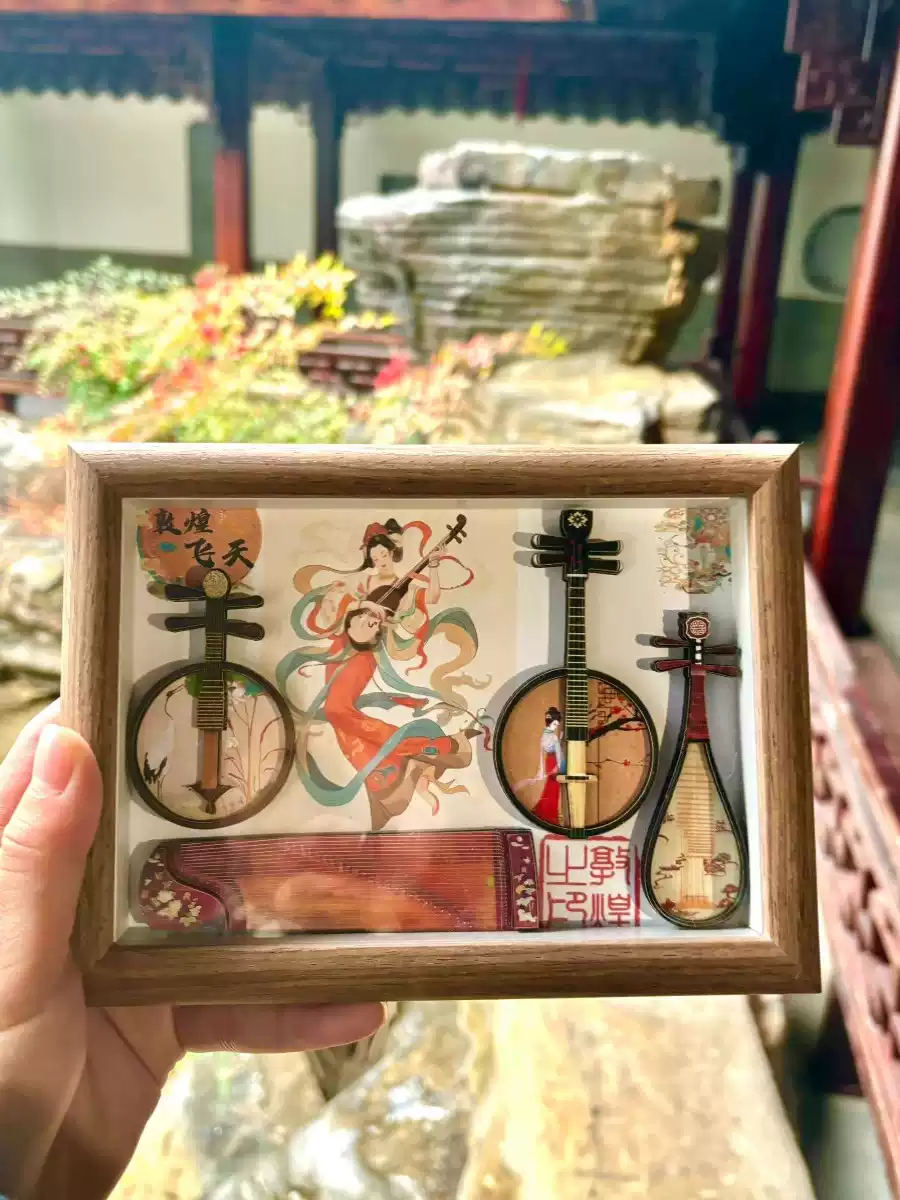 Dunhuang Flying Apsara Vintage-Style Miniature Figurine – Chinese Cultural Keepsake with Silk Road Charm