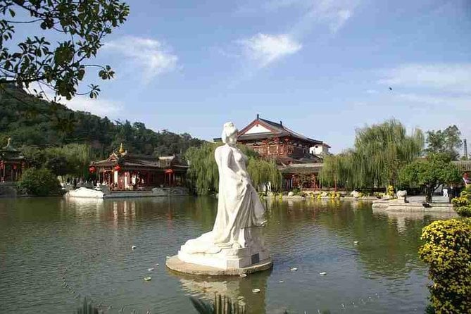 Huaqing Hot Springs gallery 1