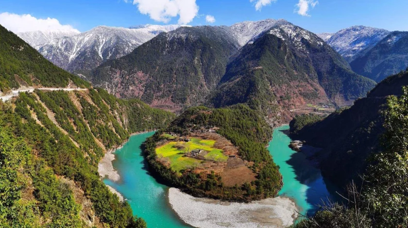 Yunnan Tour of the Nu River and Tengchong