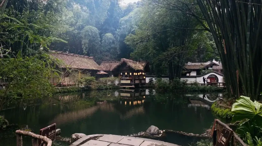 Dupu Thatched Cottage