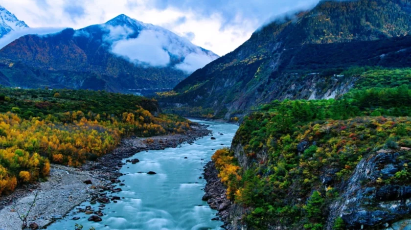 Yarlung Zangbo River